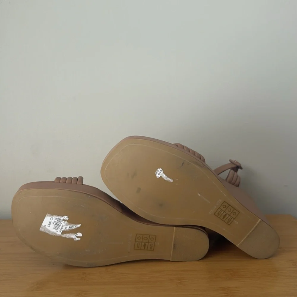 Dolce Vita Aliza Platform Wedge Sandal size 11